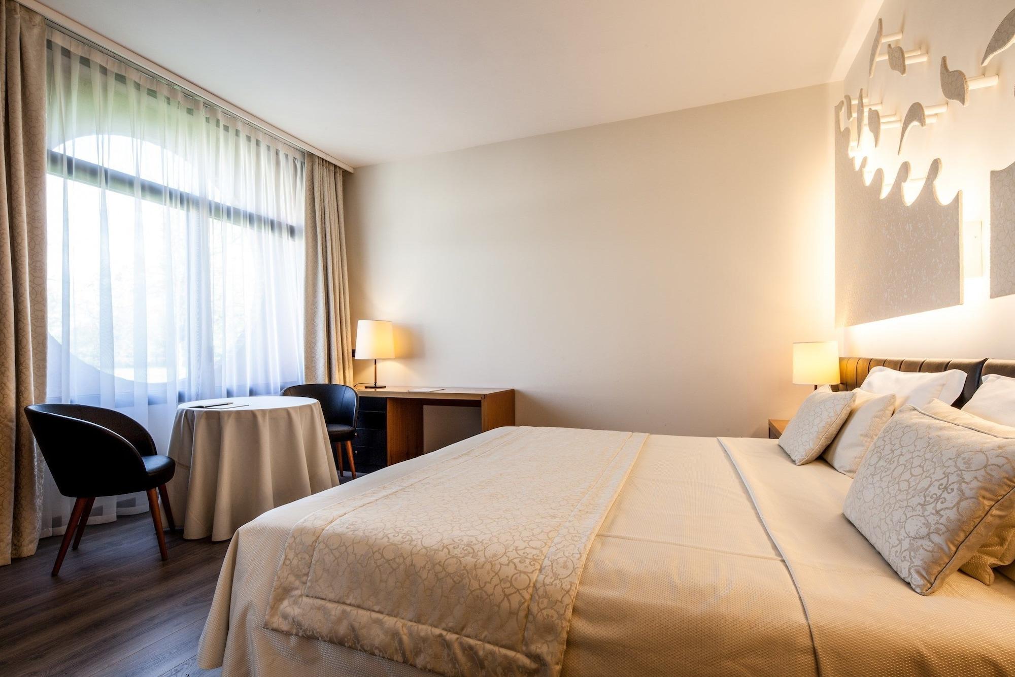 Relais Monaco Country Hotel & Spa Ponzano Veneto Exterior photo